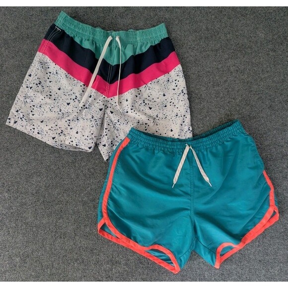 Lot of 2 Chubbies Shorts Swim Trunks Men's Size XL Beach Multicolor Lined - Picture 1 of 9